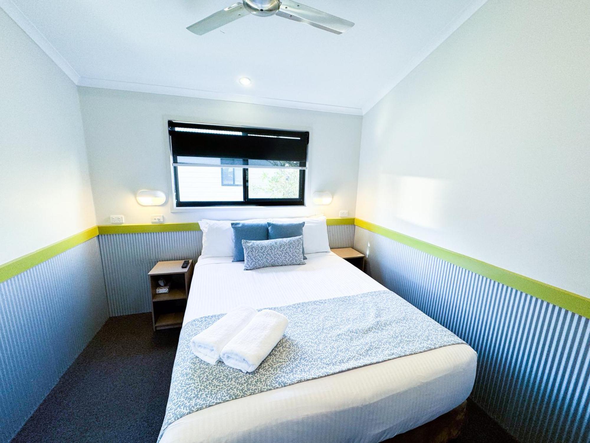 Shoal Bay Holiday Park ภายนอก รูปภาพ