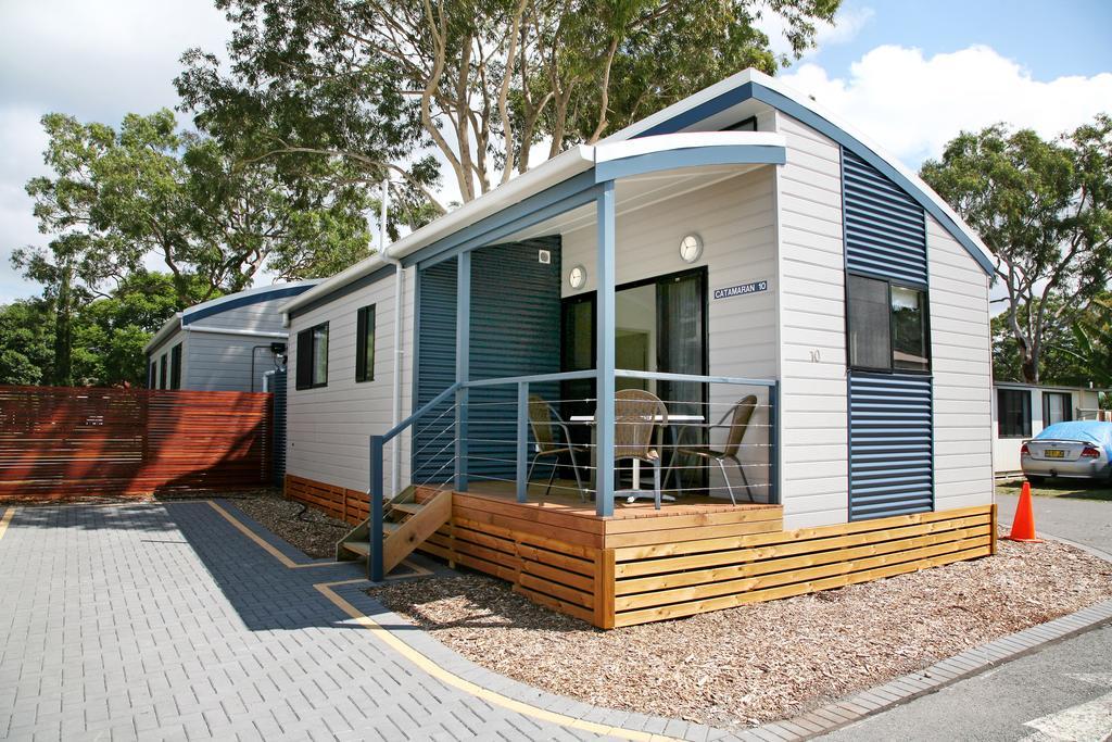 Shoal Bay Holiday Park ภายนอก รูปภาพ