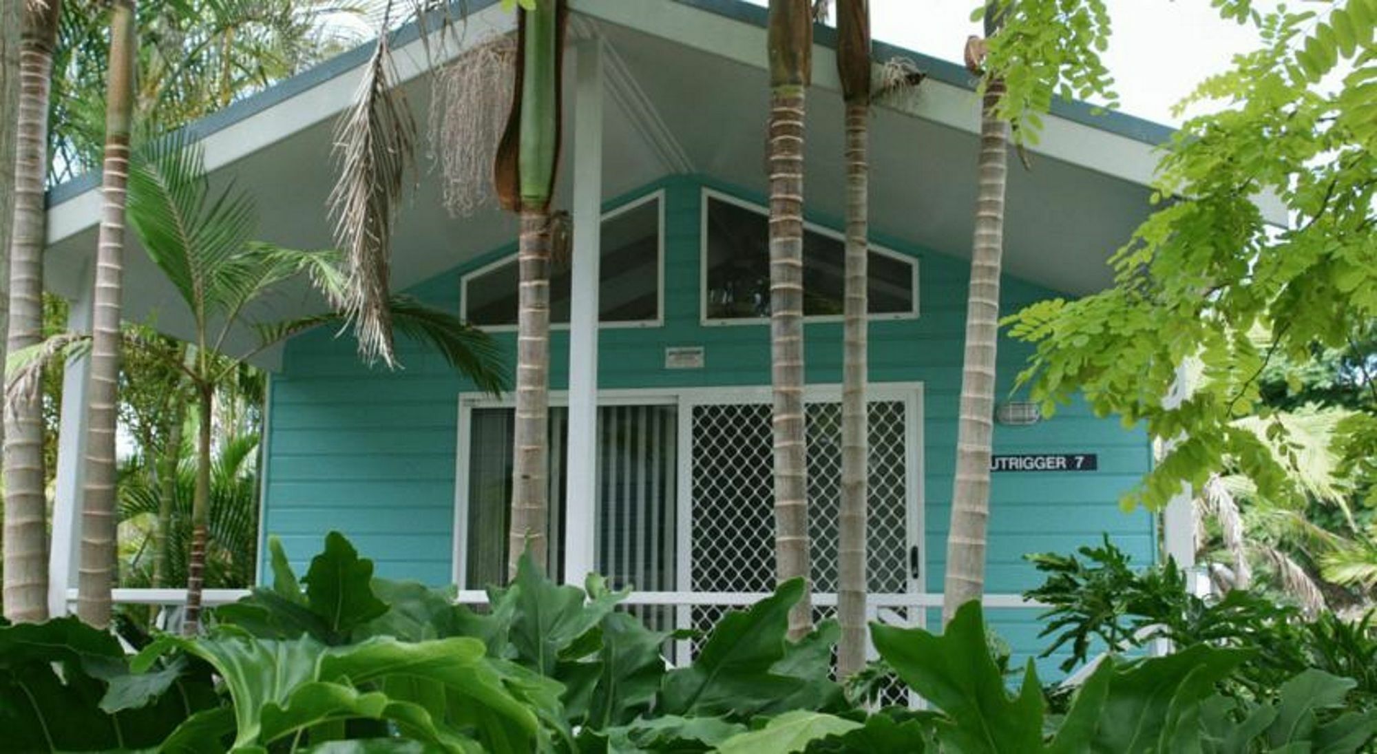 Shoal Bay Holiday Park ภายนอก รูปภาพ